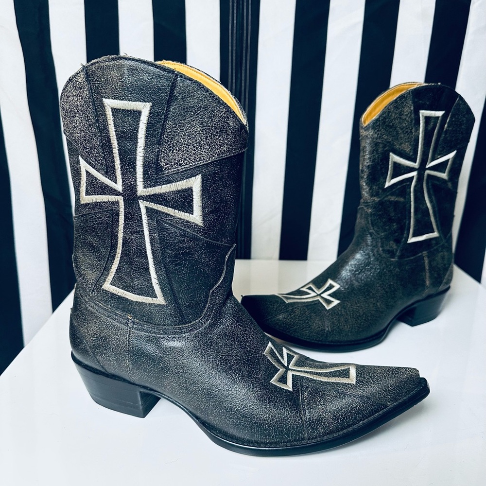 Old Gringo Black Western Boots with Embroidered Cross Design